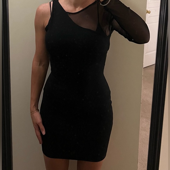 Black dress - Picture 1 of 1